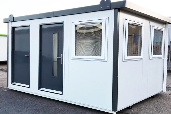 Accommodation & Containerized Unit​